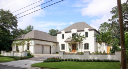 Exterior painting project completed in Mobile, Alabama by Meadows Painting.