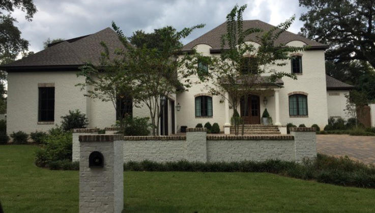 Exterior painting project completed in Mobile, Alabama by Meadows Painting.
